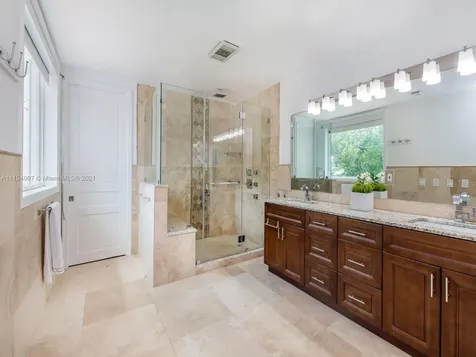 13600 SW 67 Avenue Palmetto Bay FL 33158
