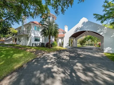 13600 SW 67 Avenue Palmetto Bay FL 33158