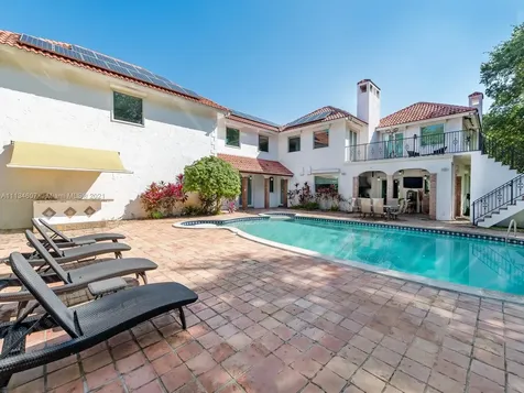 13600 SW 67 Avenue Palmetto Bay FL 33158