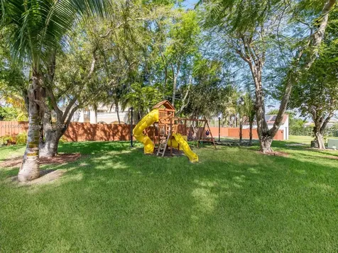 13600 SW 67 Avenue Palmetto Bay FL 33158
