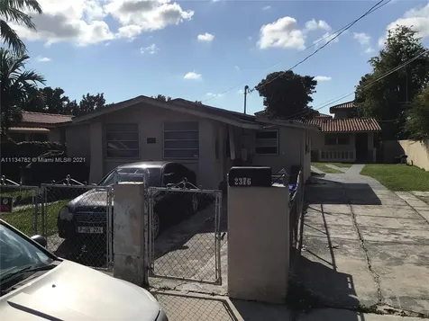 2374 NW 31st Street Miami FL 33142