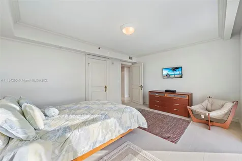 18911 Collins Avenue Sunny Isles Beach FL 33160