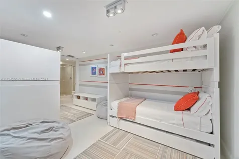 18911 Collins Avenue Sunny Isles Beach FL 33160