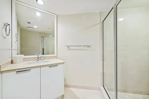 18911 Collins Avenue Sunny Isles Beach FL 33160