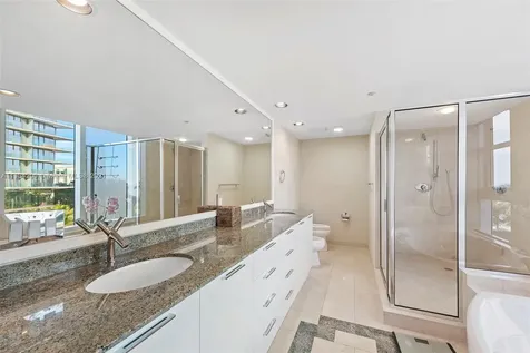 18911 Collins Avenue Sunny Isles Beach FL 33160