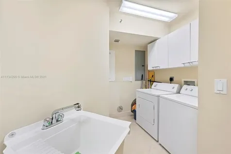18911 Collins Avenue Sunny Isles Beach FL 33160