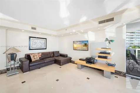 18911 Collins Avenue Sunny Isles Beach FL 33160
