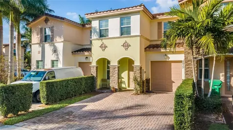 5217 SW 78th Terrace Davie FL 33328