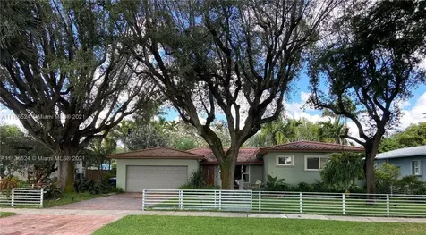 1011 Meadowlark Avenue Miami Springs FL 33166