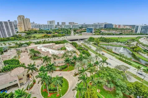 19501 W Country Club Drive Aventura FL 33180