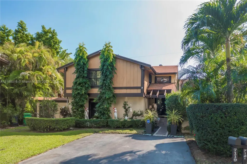 7119 SW 128th Court Miami FL 33183