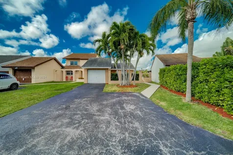 6862 SW 104th Court Miami FL 33173