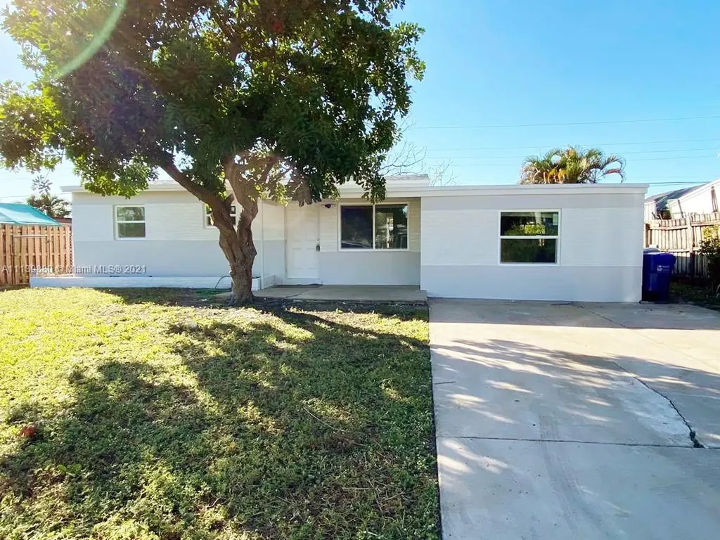 2733 NE 12th Avenue Pompano Beach FL 33064
