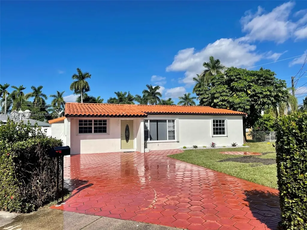 919 NE 2nd Court Hallandale Beach FL 33009