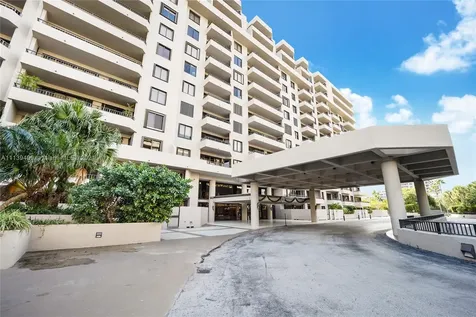 201 Crandon Boulevard Key Biscayne FL 33149