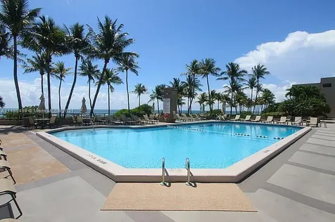 201 Crandon Boulevard Key Biscayne FL 33149