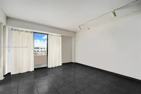 201 Crandon Boulevard Key Biscayne FL 33149
