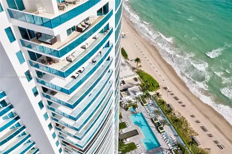 2711 S Ocean Drive Hollywood FL 33019