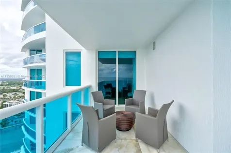 2711 S Ocean Drive Hollywood FL 33019