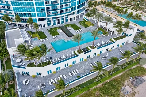 2711 S Ocean Drive Hollywood FL 33019