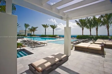 2711 S Ocean Drive Hollywood FL 33019