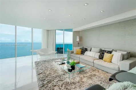 2711 S Ocean Drive Hollywood FL 33019