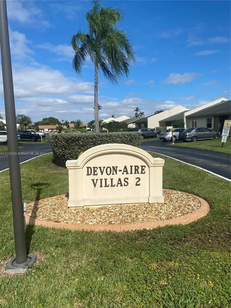 11010 SW 125th Court Miami FL 33186