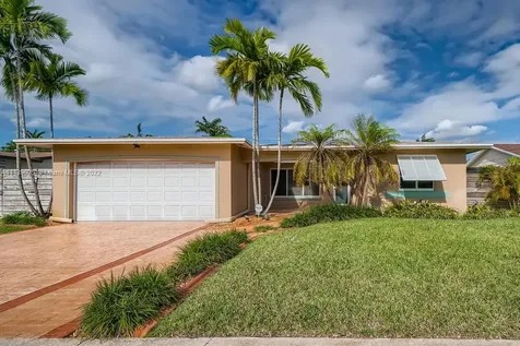 8911 NW 21st Street Pembroke Pines FL 33024