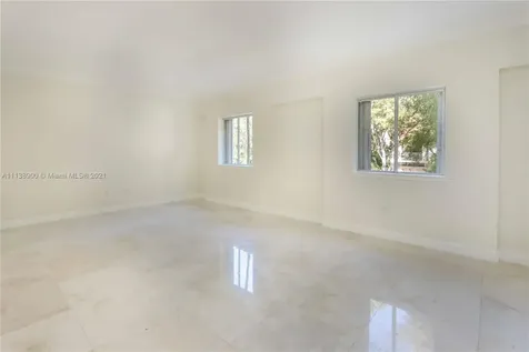 6147 Paradise Point Drive Palmetto Bay FL 33157