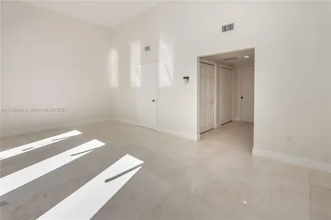 6147 Paradise Point Drive Palmetto Bay FL 33157