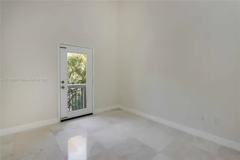 6147 Paradise Point Drive Palmetto Bay FL 33157