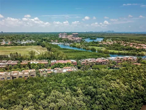 6147 Paradise Point Drive Palmetto Bay FL 33157