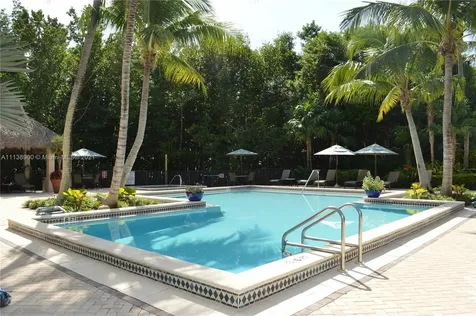 6147 Paradise Point Drive Palmetto Bay FL 33157