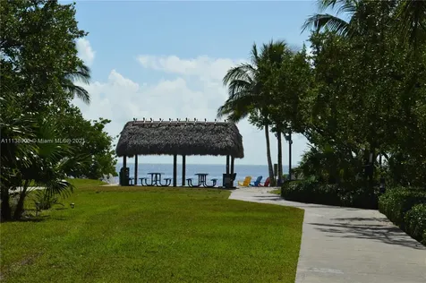 6147 Paradise Point Drive Palmetto Bay FL 33157