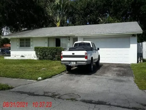 7101 SW 14th Street Pembroke Pines FL 33023