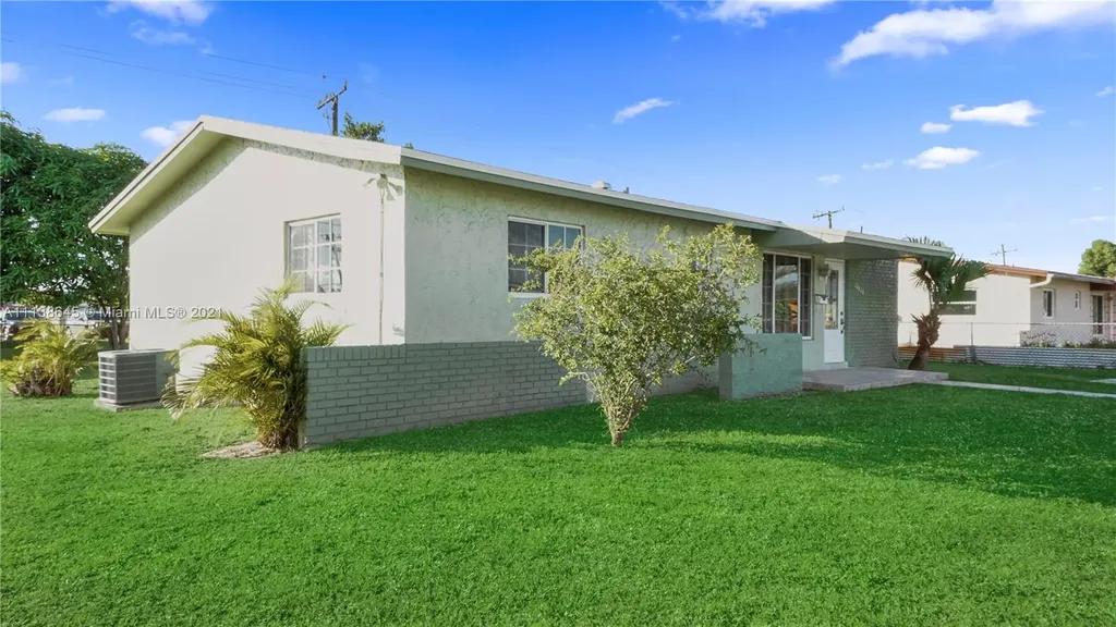 20820 NW 30th Avenue Miami Gardens FL 33056