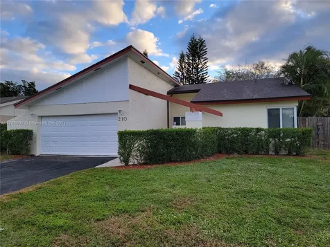 210 NW 37th Way Deerfield Beach FL 33442