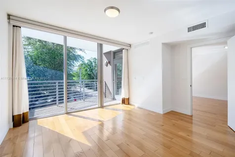 2025 Meridian Avenue Miami Beach FL 33139