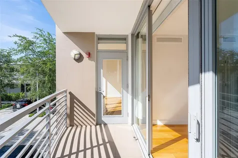 2025 Meridian Avenue Miami Beach FL 33139