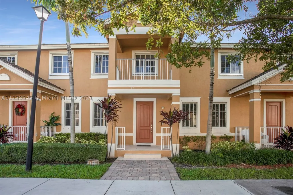 27566 SW 142nd Avenue Homestead FL 33032