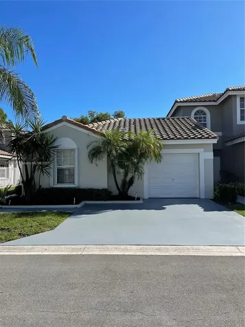 5617 NW 117th Avenue Coral Springs FL 33076