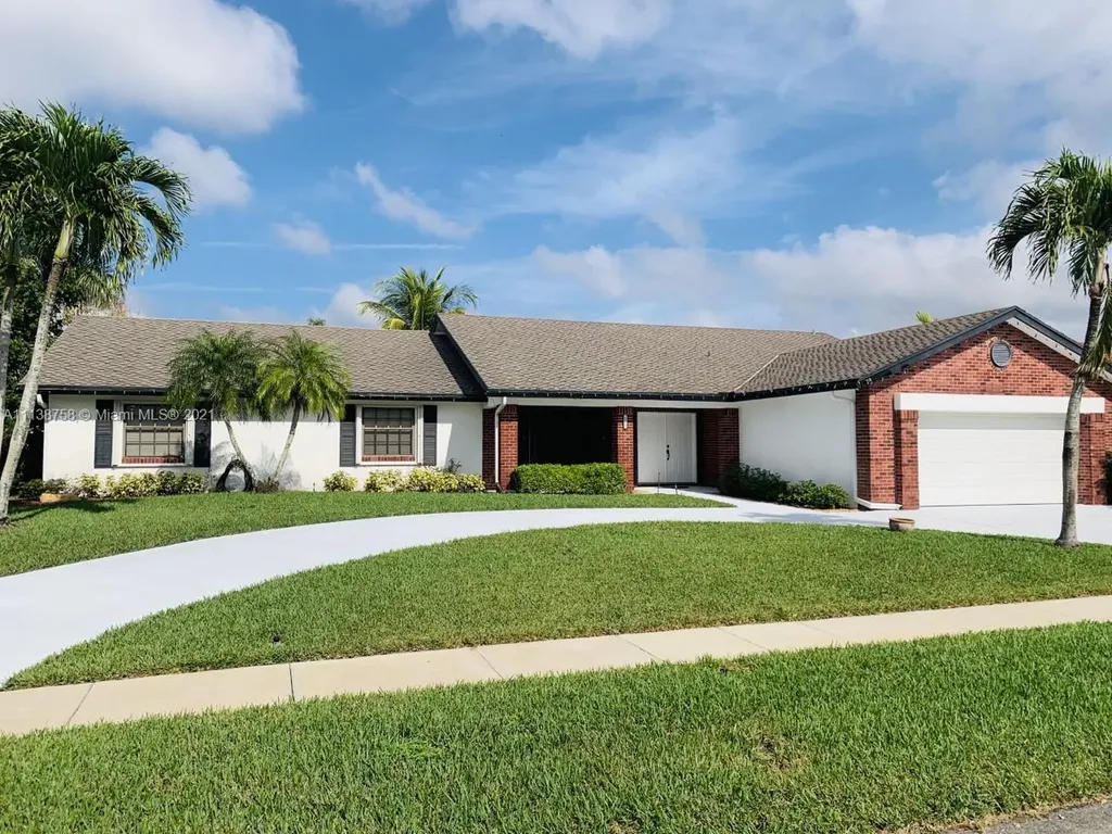 20061 NW 8th Street Pembroke Pines FL 33029