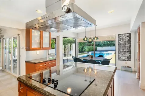 18670 NE 21st Avenue North Miami Beach FL 33179