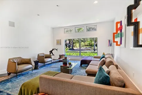 18670 NE 21st Avenue North Miami Beach FL 33179