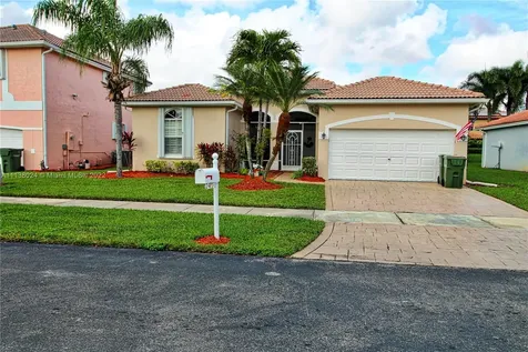 2475 SE 4th Place Homestead FL 33033