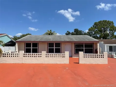 20817 NW 41st Avenue Road Miami Gardens FL 33055