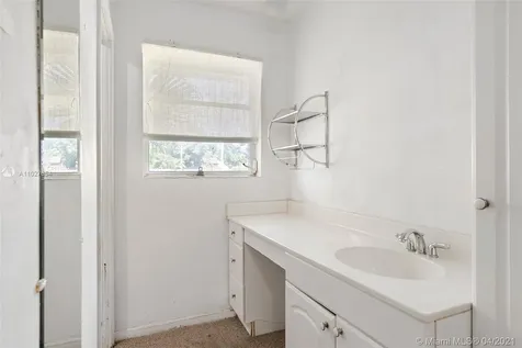 8445 SW 158th Street Palmetto Bay FL 33157
