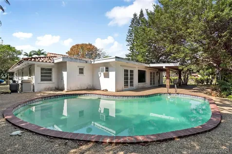 8445 SW 158th Street Palmetto Bay FL 33157