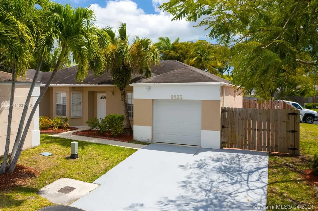 9825 SW 222nd Terrace Cutler Bay FL 33190