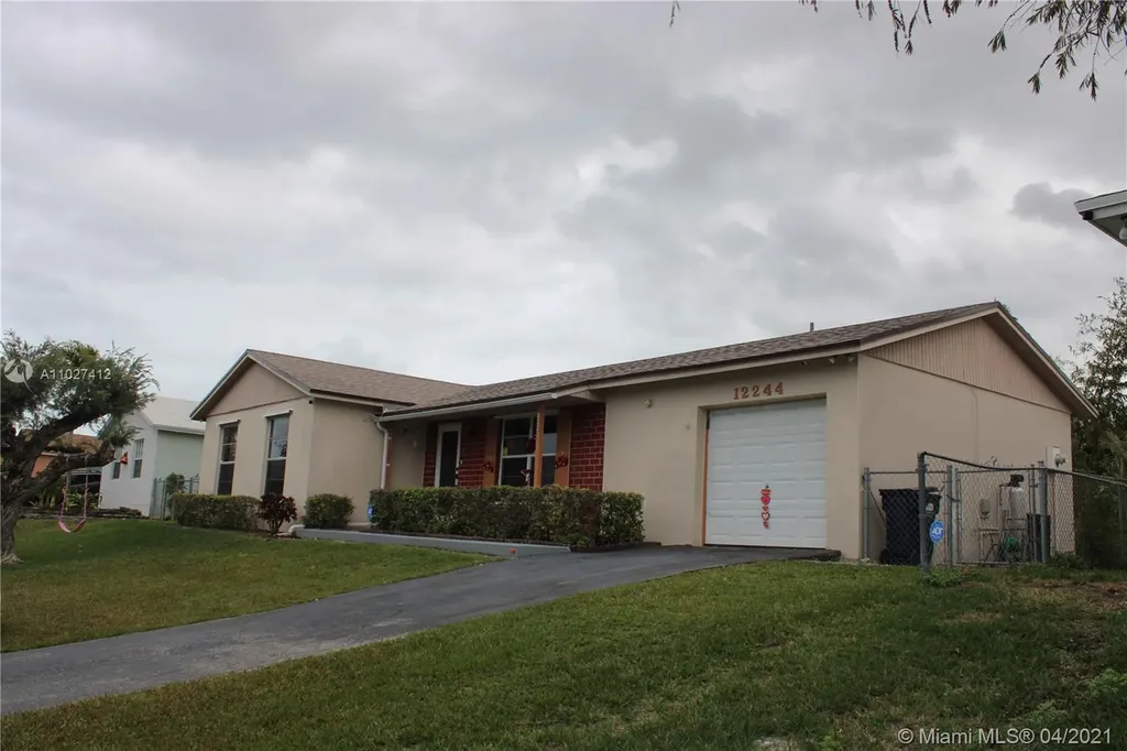 12244 SW 263rd Terrace Homestead FL 33032